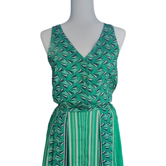 Collective Concepts Chic Green Patterned Sleeveless Dress - Picture 2 of 8